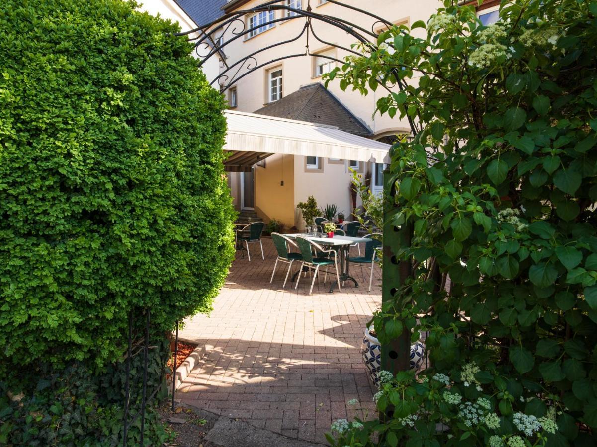 Hôtel - Restaurant  Victor Hugo Vianden Exterior foto